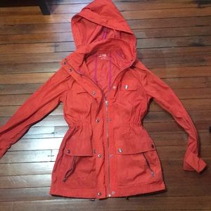 ana packable rain jacket